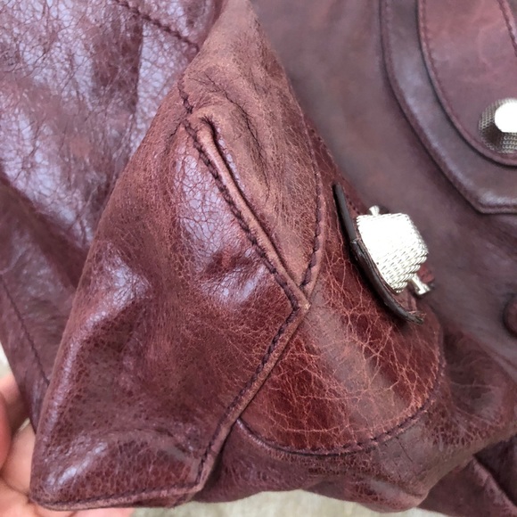 🎁🎁🎁🎄✨BALENCIAGA DAY BAG✨🎄🎁🎁🎁 - Picture 3 of 8